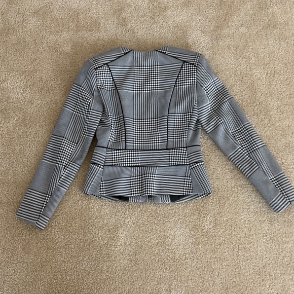 H&M Structured Jacket - Picture 3 of 5